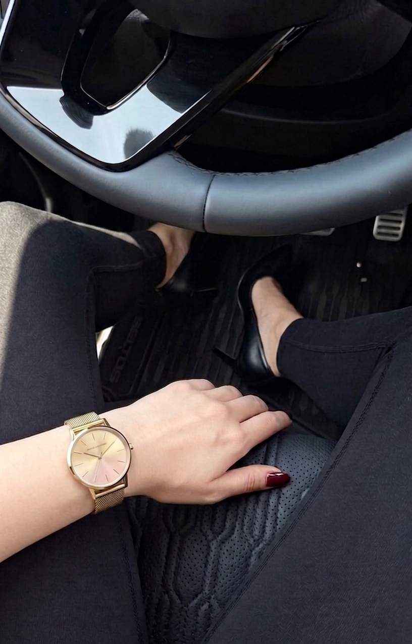 A/X ARMANI EXCHANGE DAMA
